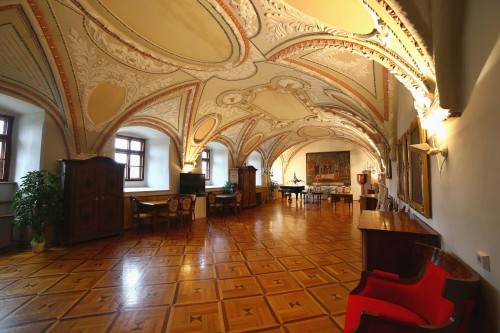 Vlastivedné múzeum v Hlohovci - Refektár kedysi kláštorná jedáleň